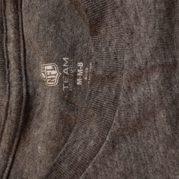 NFL NWOT boys patriots football‎ short sleeve shirt, size medium(8), grey - Picture 3 of 4